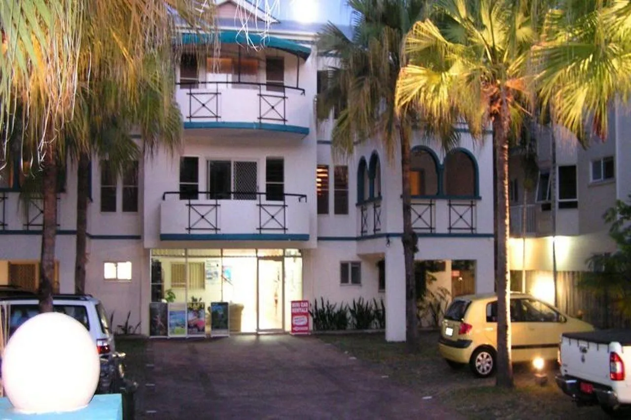 Royal Palm Villas Cairns Apartmanhotel